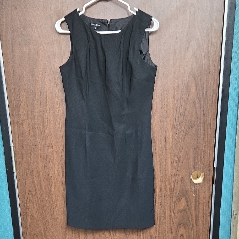 Mario Serrani Size 8 Black Sleeveless Little Black Dress